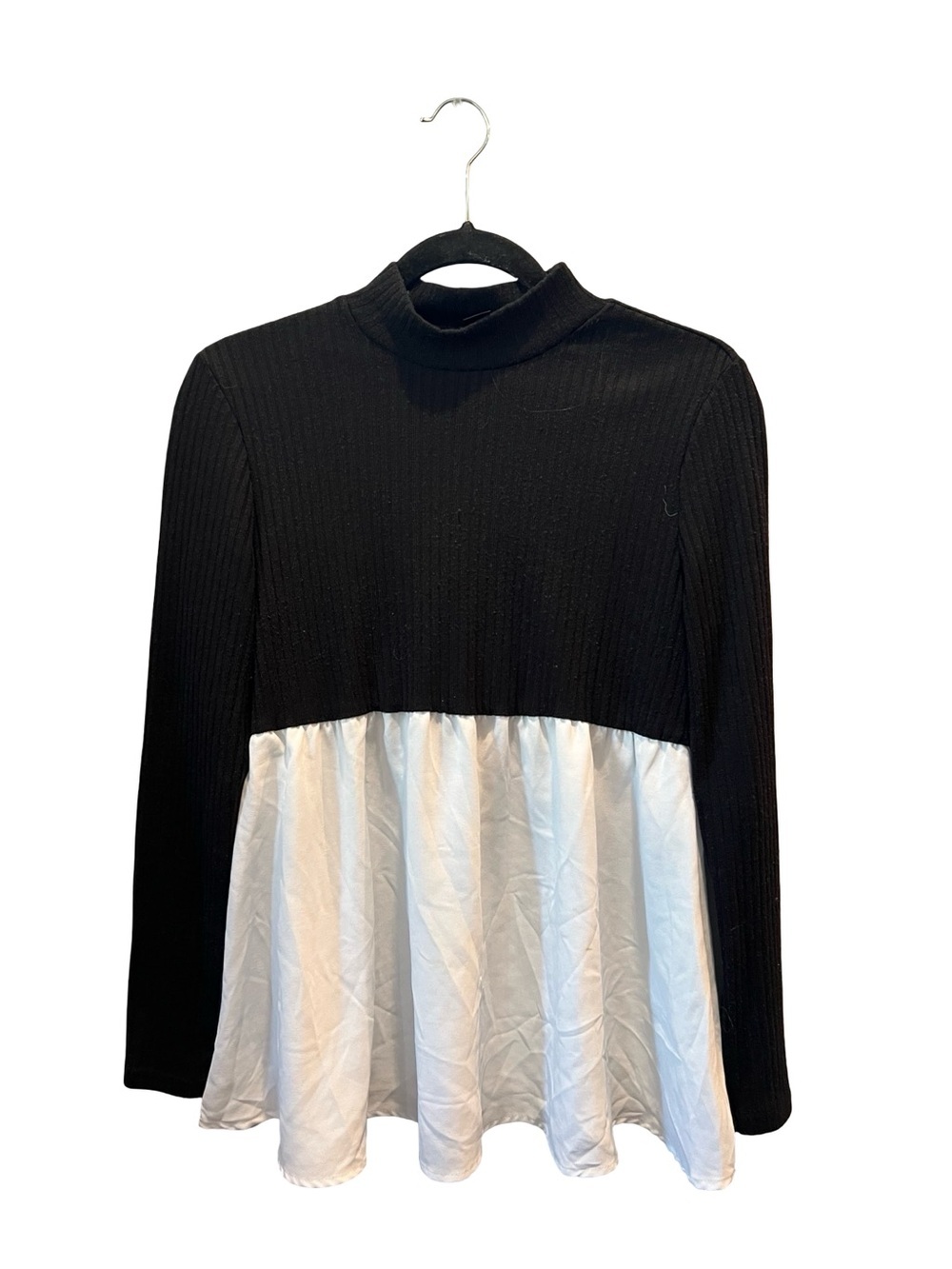 SHEIN black and white long sleeve top with mock neck